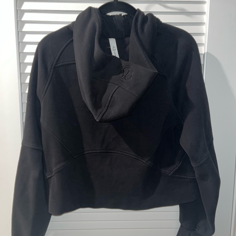 Lululemon black scuba zip up hoodie size xs/s